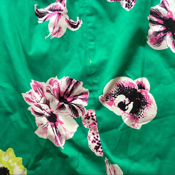 J. Crew Skirts J Crew The Pencil Skirt Green Floral 37532 Sz 2 Poshmark